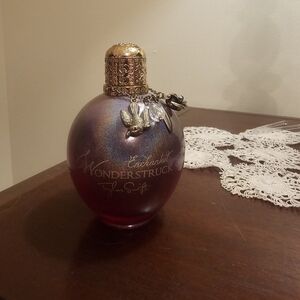 Taylor Swift Wonderstruck Enchanted Perfume